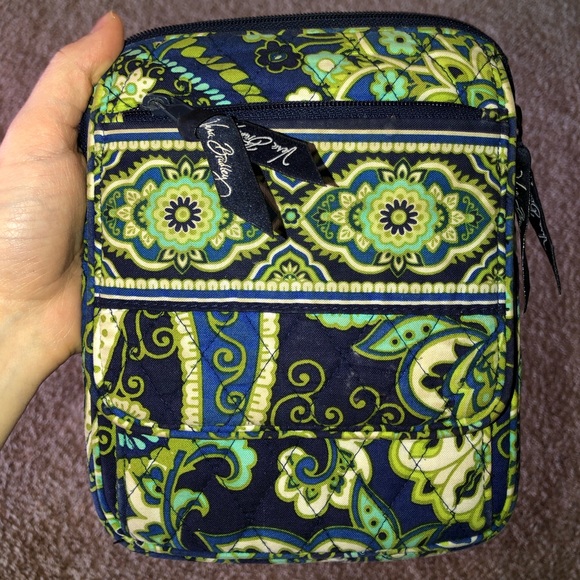 Vera Bradley Purse - Picture 1 of 4
